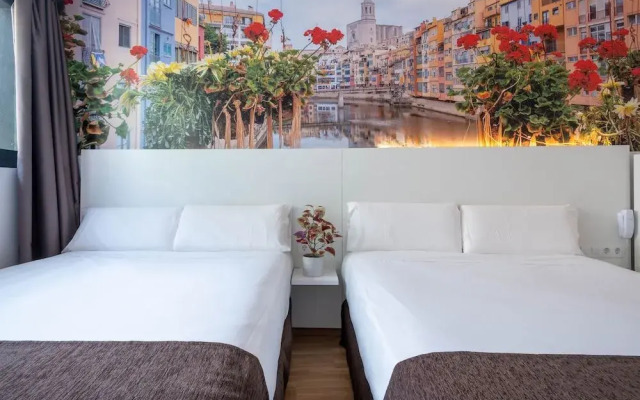 Hotel BestPrice Girona
