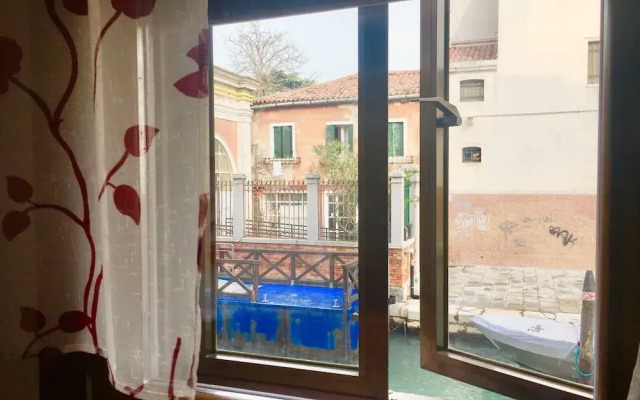 Magic Venice in Love