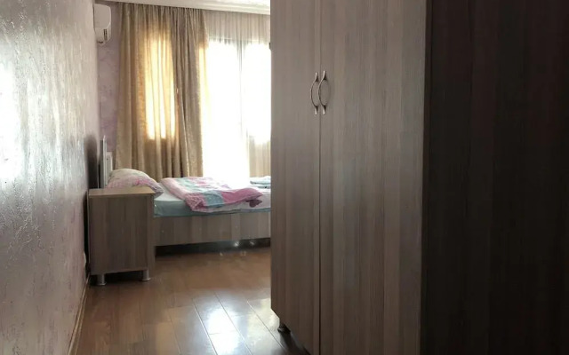 Отель M-Palace