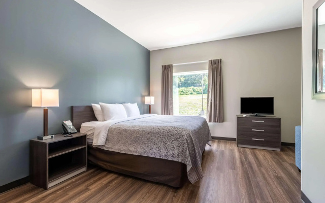 Econo Lodge Dayton North