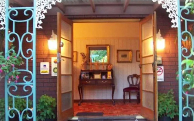 Rosies Inn