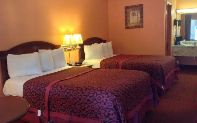 Days Inn Kosciusko/North Of Carthage