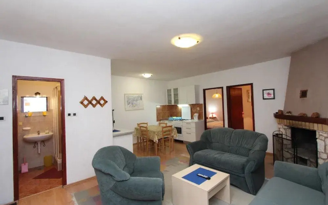 Apartments Lora