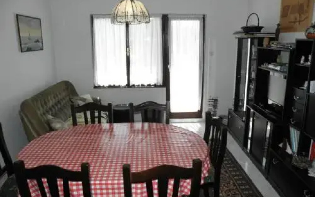 Apartments Kuce