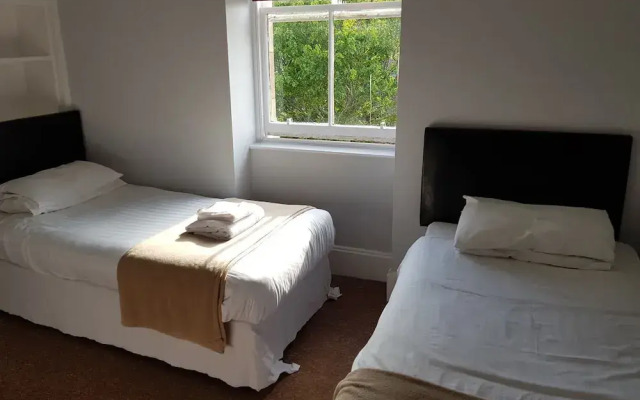 Station Hotel