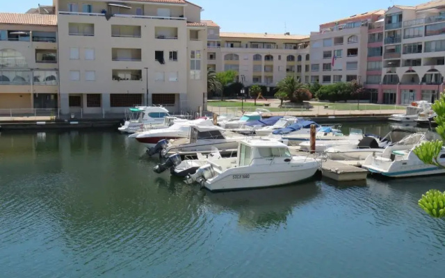 Appartement Sète, 2 pièces, 6 personnes - FR-1-472-105