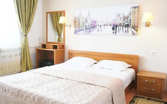 Family Hotel Apolonia
