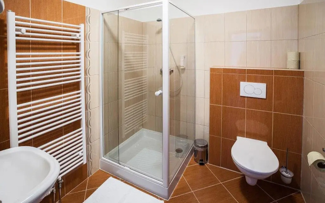 Hotel Na Farmě Choťovice