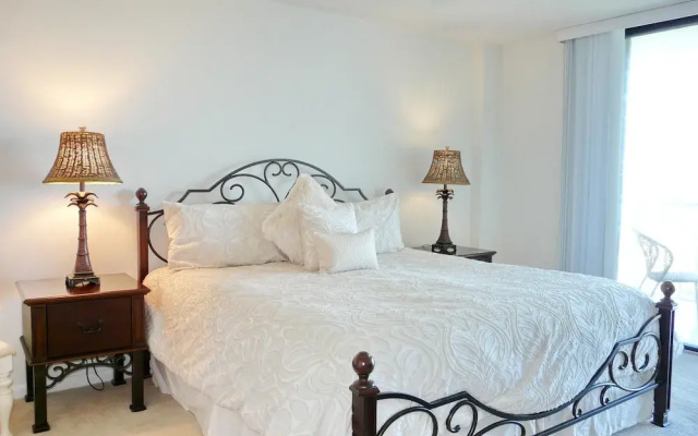 South Seas Tower 4-1708