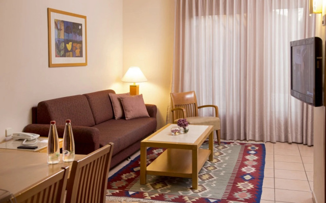 Royal Garden by Isrotel Collection
