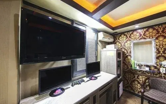 One1 Motel