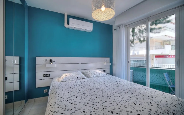 2 Pieces Moderne 300 m Plages Croisette A1b238