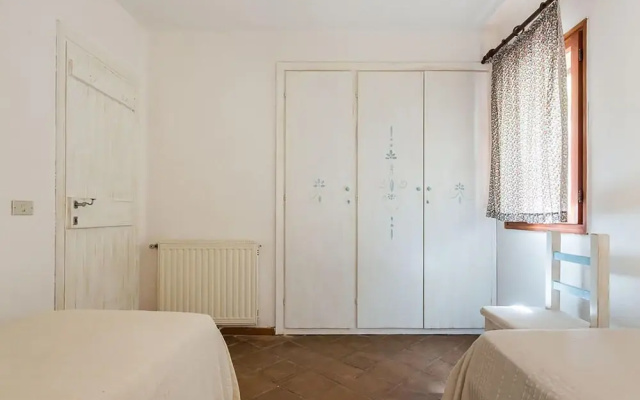 Stunning Home in Golfo di Marinella With 2 Bedrooms