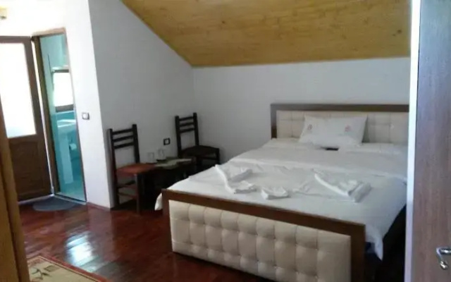 Guesthouse Mehmeti