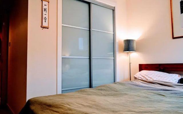 Modern Apartment Near the Sea