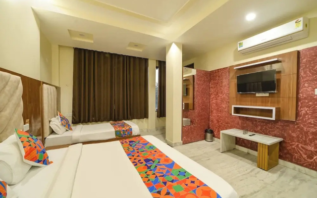 Fabhotel Sunshine Residency I