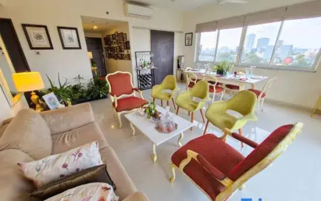 Luxury Spacious Ensuite in The Capital City