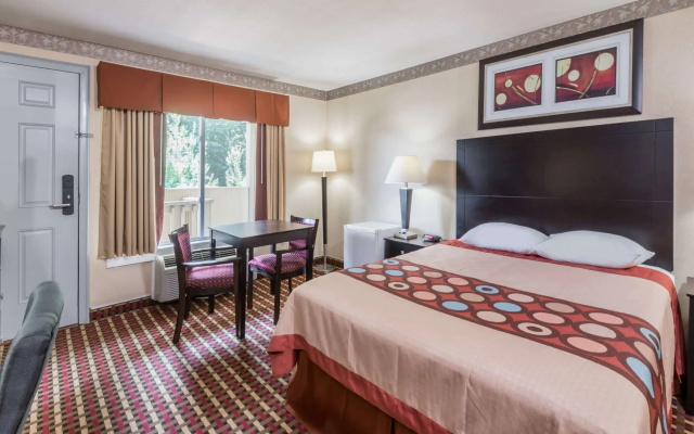 Super 8 by Wyndham Old Saybrook