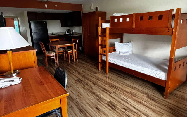 Ramada by Wyndham Hotel & Water Park