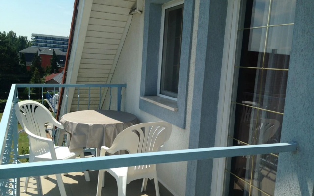 Hollik Apartmanház