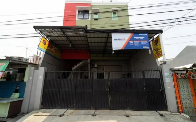 KoolKost Syariah near Velodrome Rawamangun