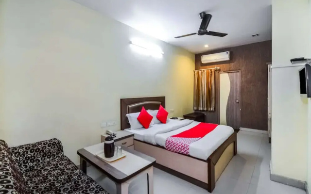 Oyo 2722 Hotel Prince