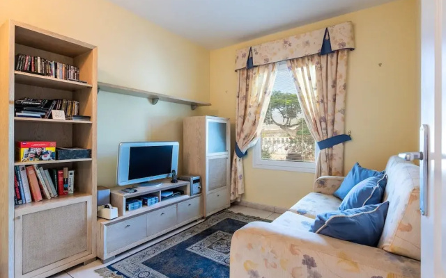 VILLA ALMENDRO! Bbq, HEATED Private Swimming Pool !