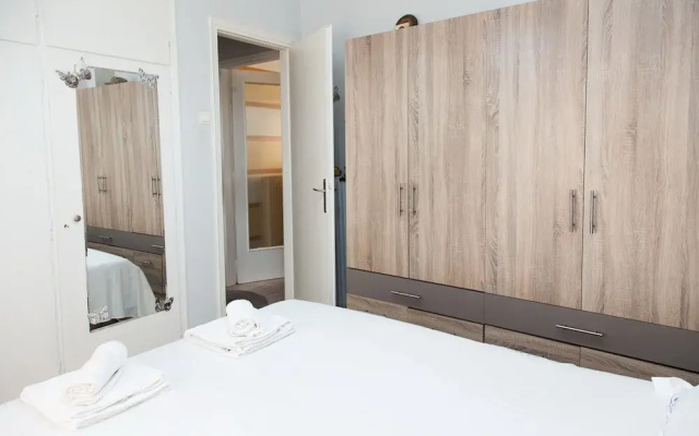 Cute apartment in Neos Kosmos
