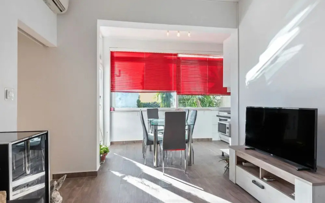 Refined Apartment in Kaštel Lukšić with Garden