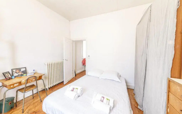 Maison avec beau jardin au c ur d'Angers