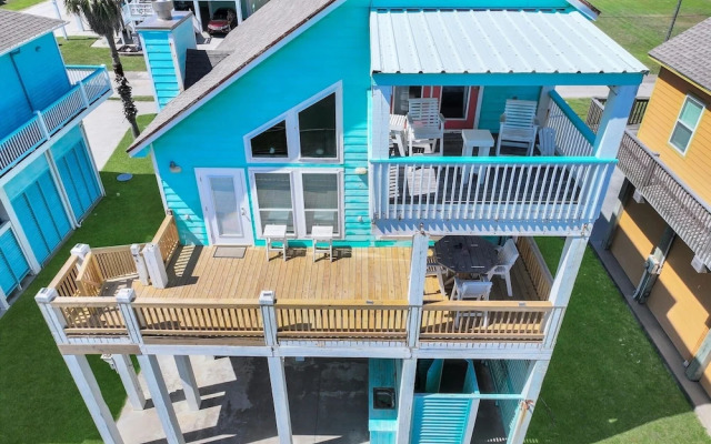 A Sunrise Property 4 Bedroom Home