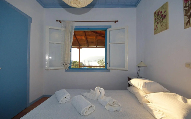 Limani Cottage