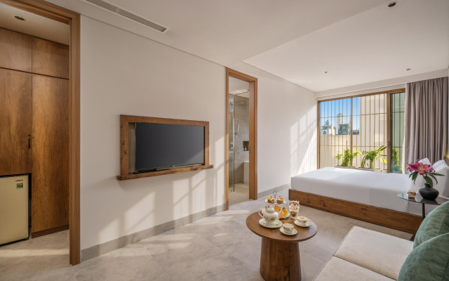 The Herriott Hotel & Suite Danang