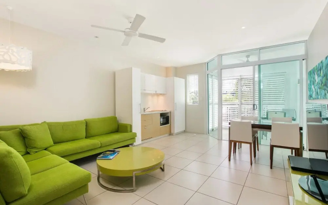 Trendy Inner-City Pad