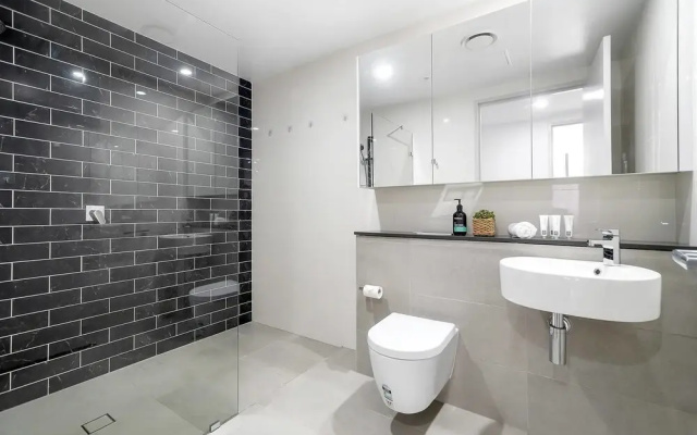 Olympic Park Large 1bed Apt+parking Nop01a
