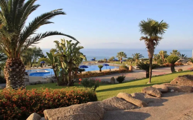 Отель Villaggio Club Dolomiti Sul Mare