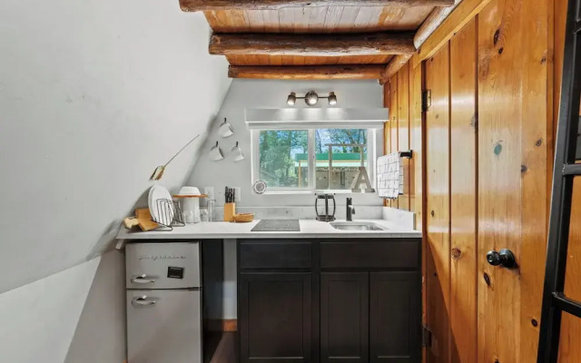 Timber Lodge Cabins 25