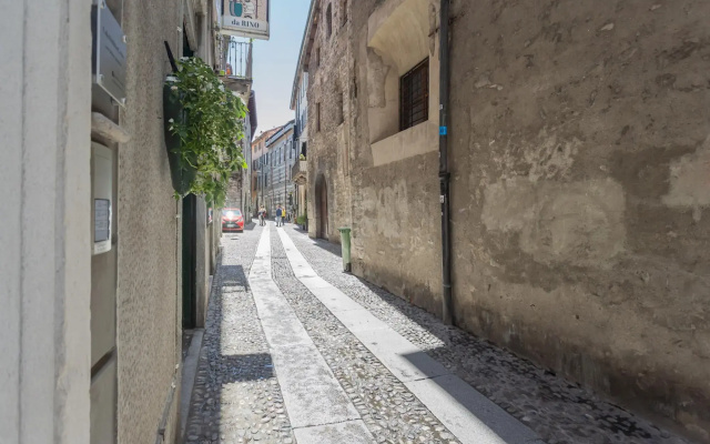 Via Vitani Piano 1 in Como