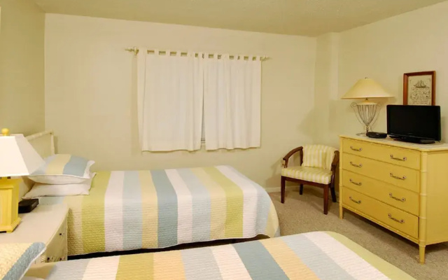 Edgewater Condo