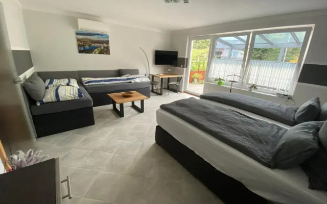 Adult only klimatisierte Ferienwohnung in Schwerte