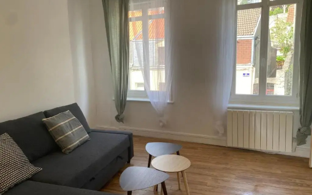 1st Floor Cozy Central Flat with free parking