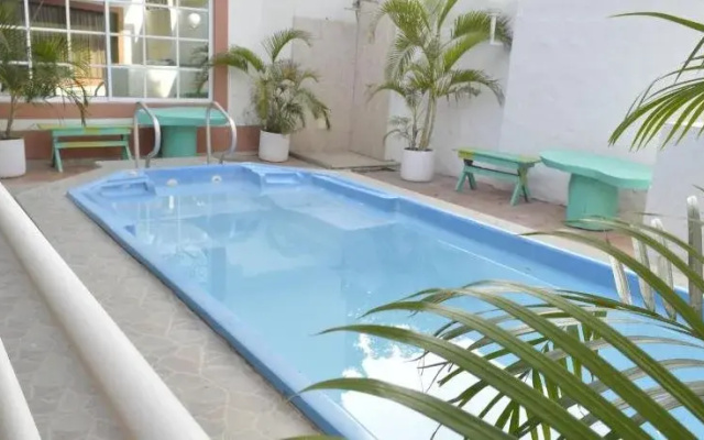 Hotel Villa Naloy