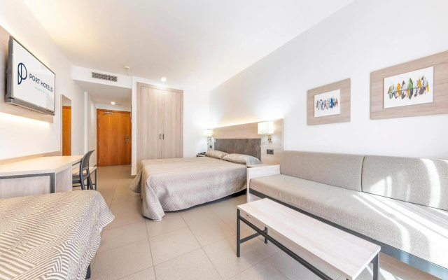 Port Fiesta Park Hotel