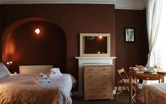 Minster Garth Guest House