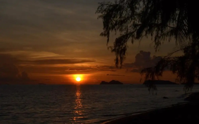 SilverMoon Beach & Jungle Resort