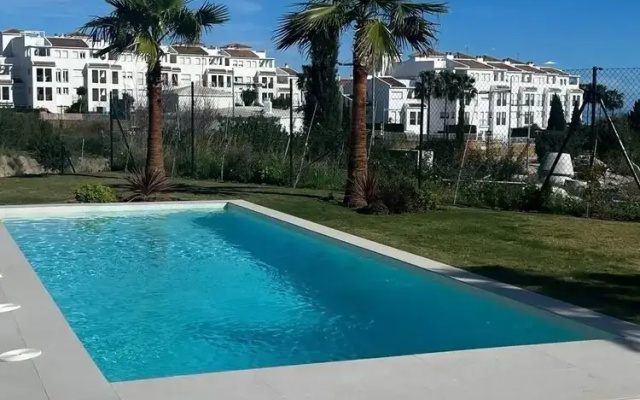 Luxury Villa in Perfect Location With sea Views