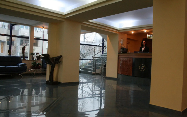 Hotel Excelsior