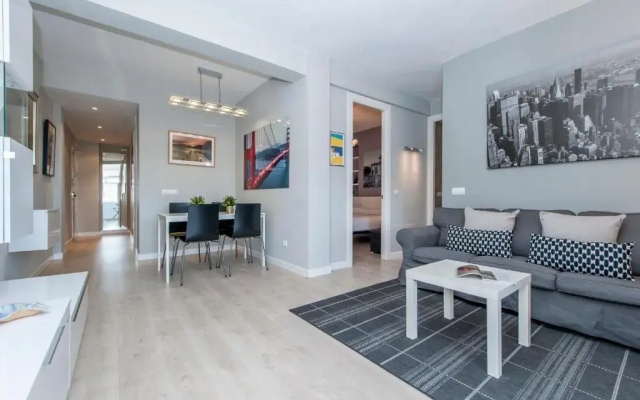 Apartamento Plaza de Castilla II - Urbano Con Estilo y Funcional(Apartamento Plaza de Castilla II - Urbano con Estilo y Funcional)