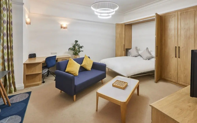 Host Stay Thamesview