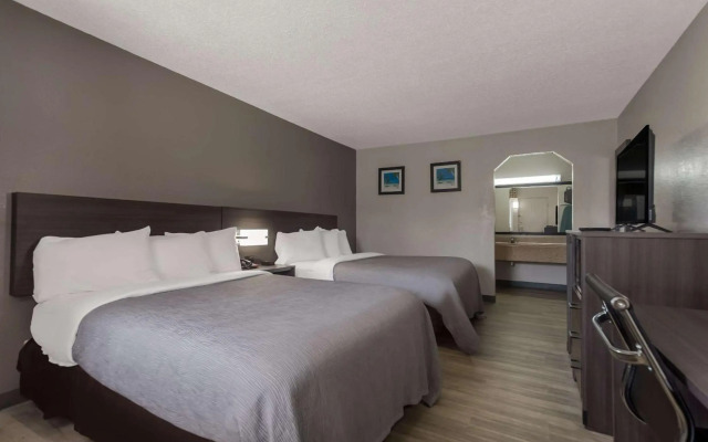 Quality Inn Charleston - West Ashley